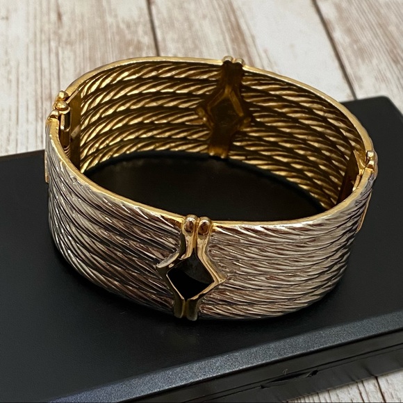 Unsigned 2- Tone Wide Cuff Rope Enamel Bangle Hinged Bracelet - Picture 4 of 11